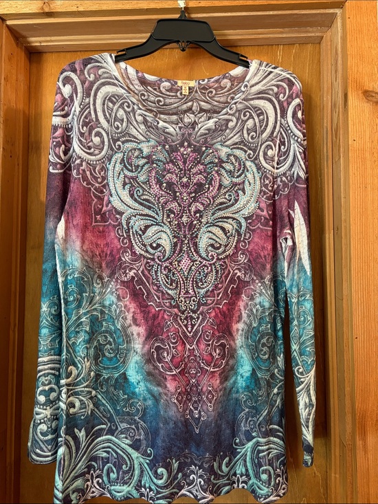 Reba Tops - Women's Long Sleeve Embellished Print Top - Teal & Wine
